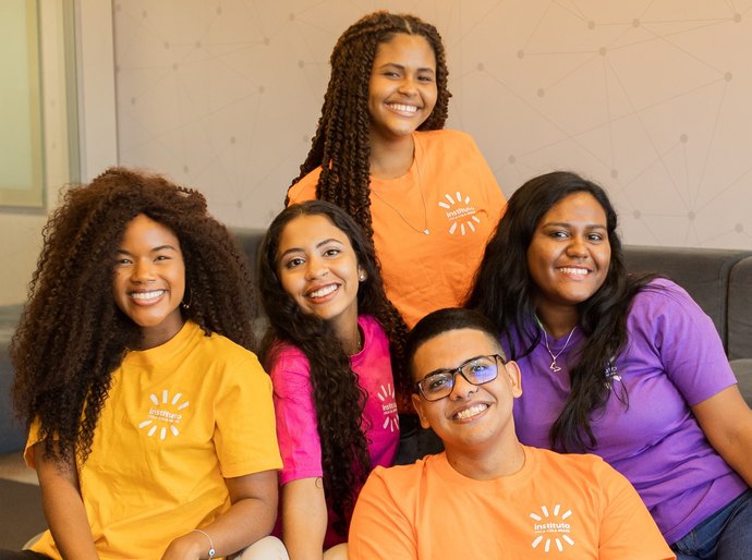 Coletivo Online abre mais de 1.550 vagas para capacitação gratuita voltada para jovens de Alagoas