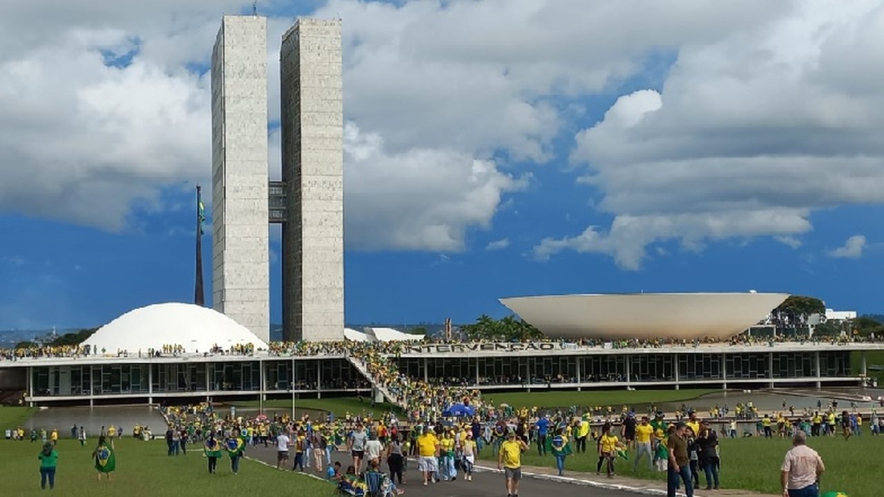 PGR denuncia mais cinco ao Supremo por invasão e depredação da Câmara