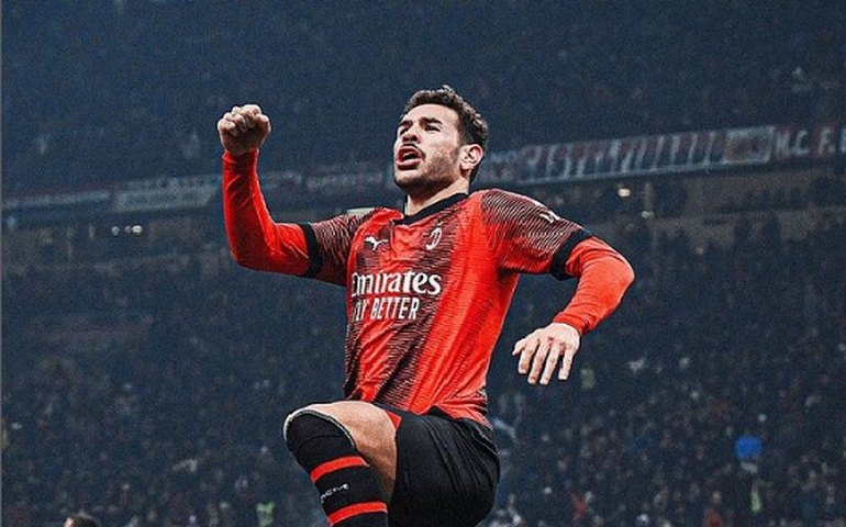 Milan derrota a Roma e diminui distância para os líderes do Campeonato Italiano