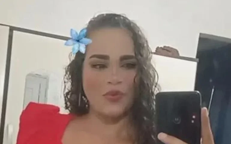 Mulher é assassinada a tiros por falsos técnicos de internet dentro de casa em Traipu