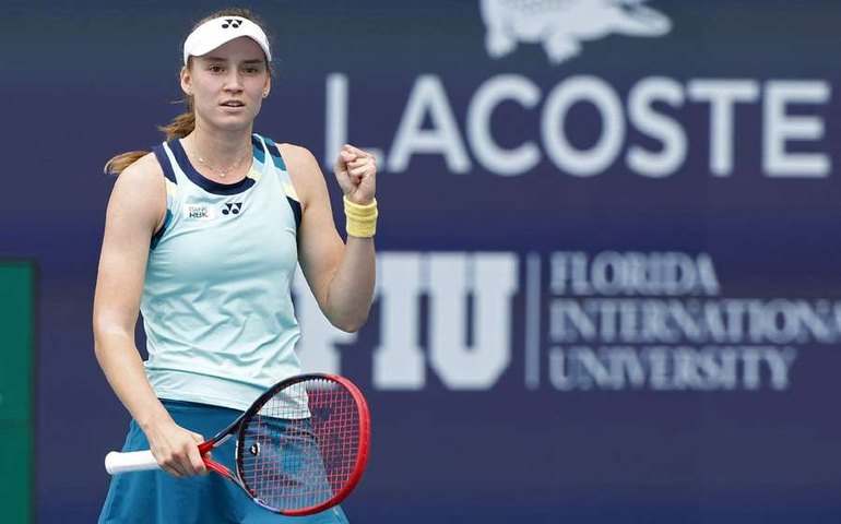 Rybakina vai às quartas no WTA de Miami e americanos lamentam quedas de Gauff e Keys
