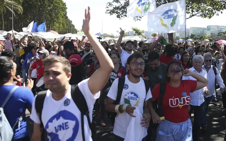 Número de sindicalizados no Brasil para de cair e chega a 9,1 milhões