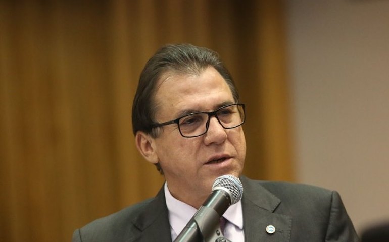 Marinho diz que permanência de Lupi depende de 'condições políticas' frente a escândalo no INSS