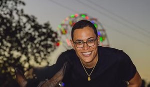 Raphael é criador da Choquei, uma das maiores páginas de Instagram do país