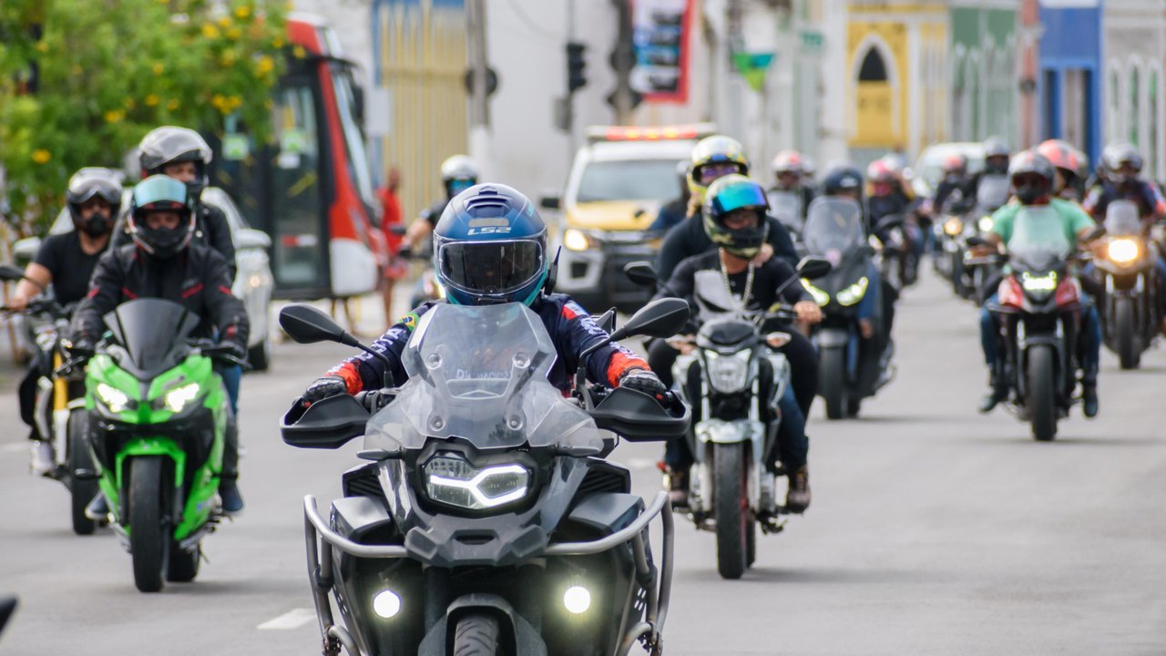 Detran reforça cuidados a motociclistas em meio a alta de 12% no número de atendimentos em dois hospitais do estado