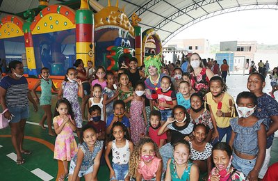 Comarca de Viçosa realiza evento para 300 crianças socialmente vulneráveis