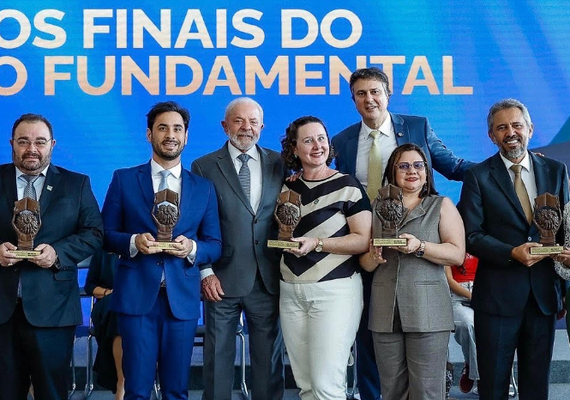 Melhor educação do Brasil: Santana do Mundaú recebe prêmio do MEC em Brasília