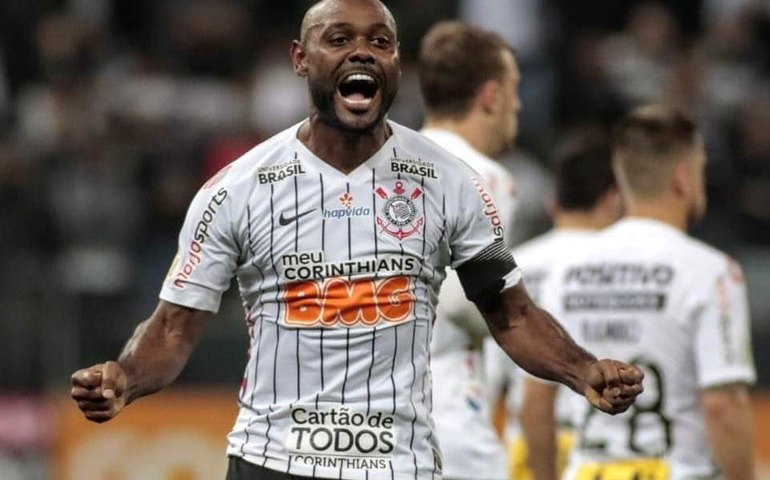 Vagner Love se despede do Corinthians: &#8216;Grato por tudo que vivi aqui&#8217;