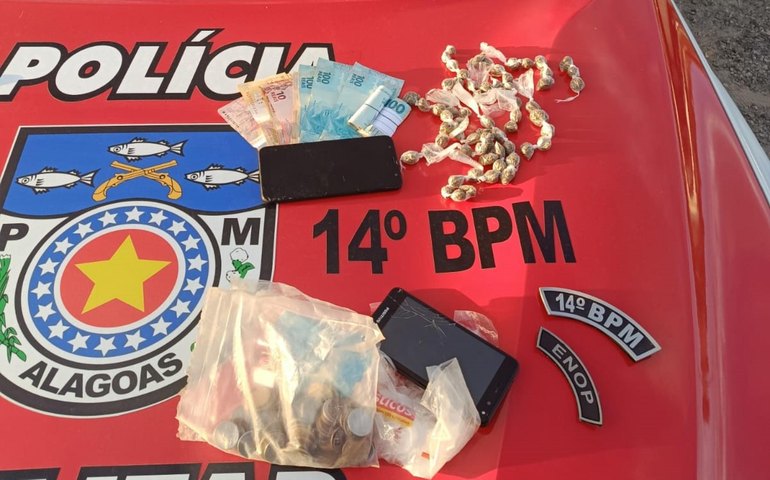 Em Jundiá, Polícia Militar flagra tráfico de drogas e embriaguez ao volante