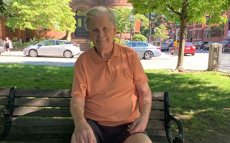 Morre Brian Wilson, líder dos Beach Boys, aos 82 anos
