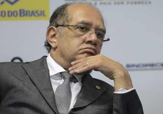 Gilmar Mendes pede investigação das contas de campanha de Dilma