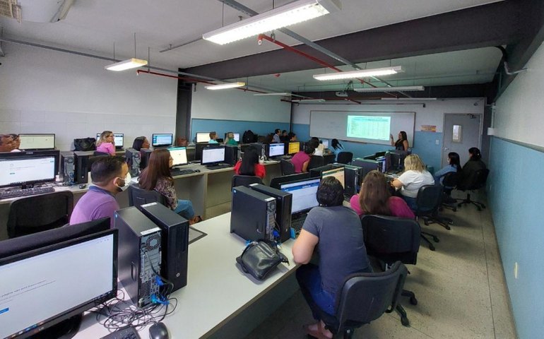 Capacitação aborda sistemas de informações do Programa Nacional de Imunizações