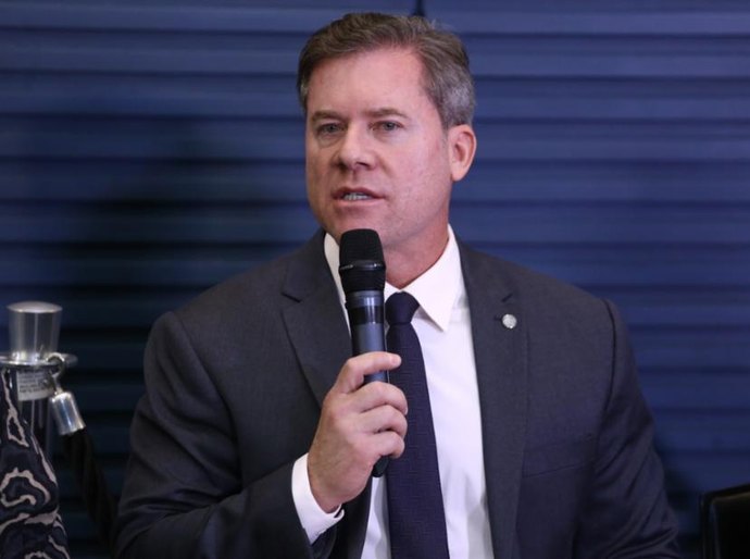 Marx Beltrão articula bancada do PP em defesa de projeto que limita jornada de trabalho de PMs e bombeiros