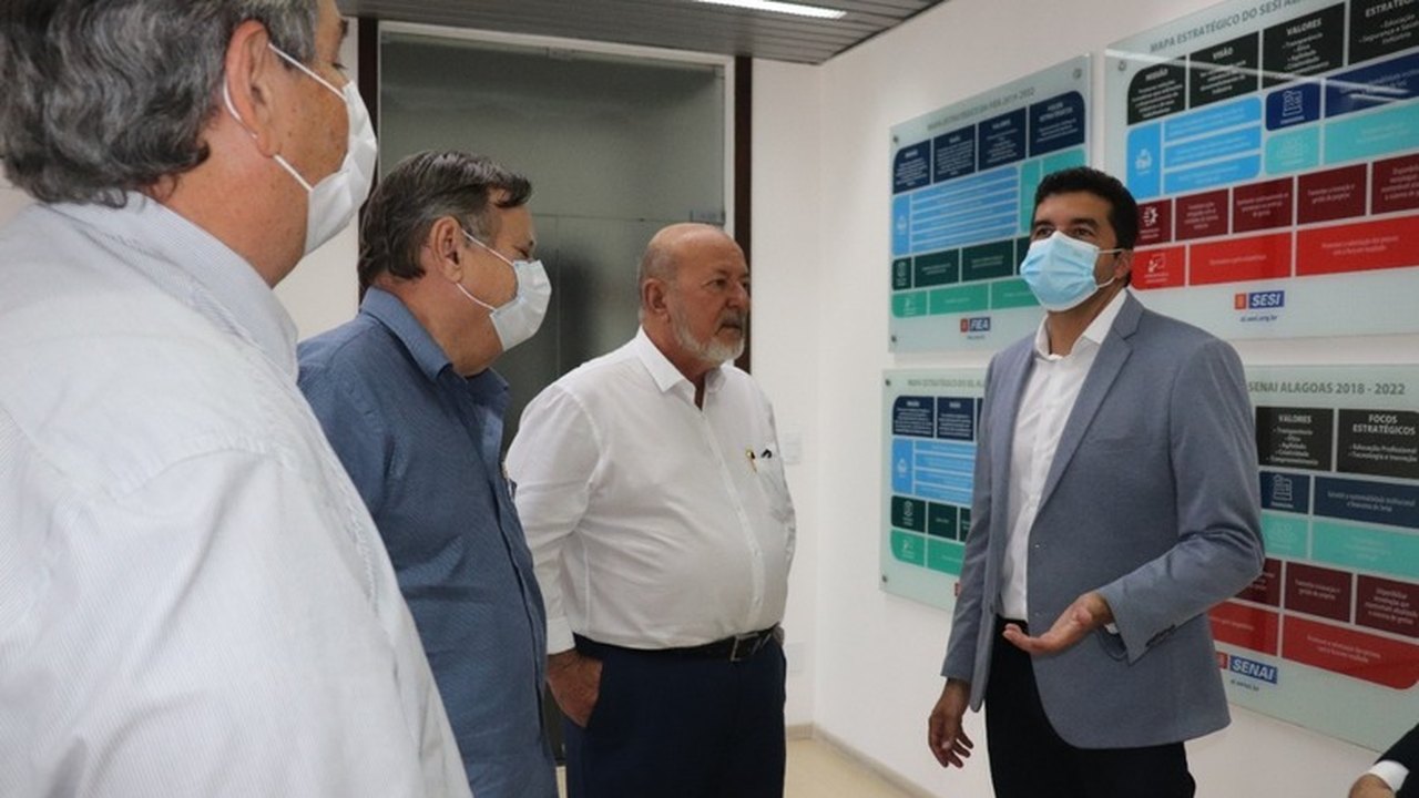 Rui Palmeira diz na Fiea que já está construindo plano de governo