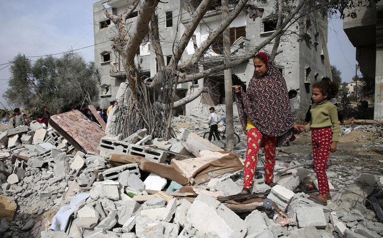 Etapa atual da estratégia de aniquilar Gaza é 'assassinar testemunhas do genocídio', diz analista