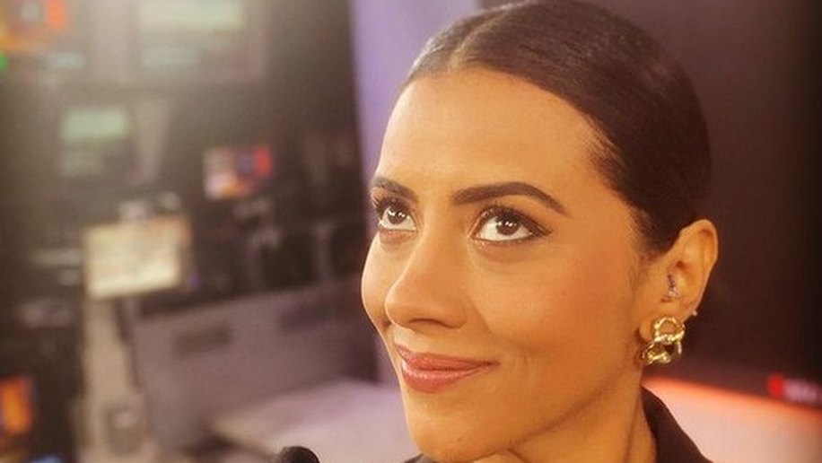 Aline Midlej assume o comando do J10 da Globo News