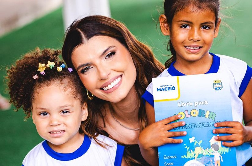 Primeira-dama Marina Candia anuncia distribuição de 70 mil kits escolares para alunos da rede municipal