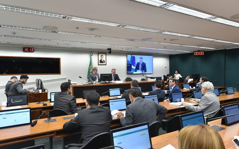 Conselho de Ética reúne-se nesta tarde para analisar representações contra quatro parlamentares