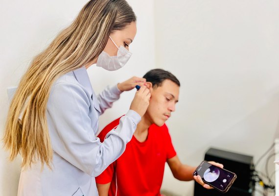 Com a chegada do frio, cresce número de crianças com infecções no ouvido, alerta hospital alagoano