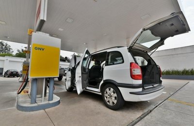 Motoristas alagoanos confirmam economia com uso do gás natural veicular 