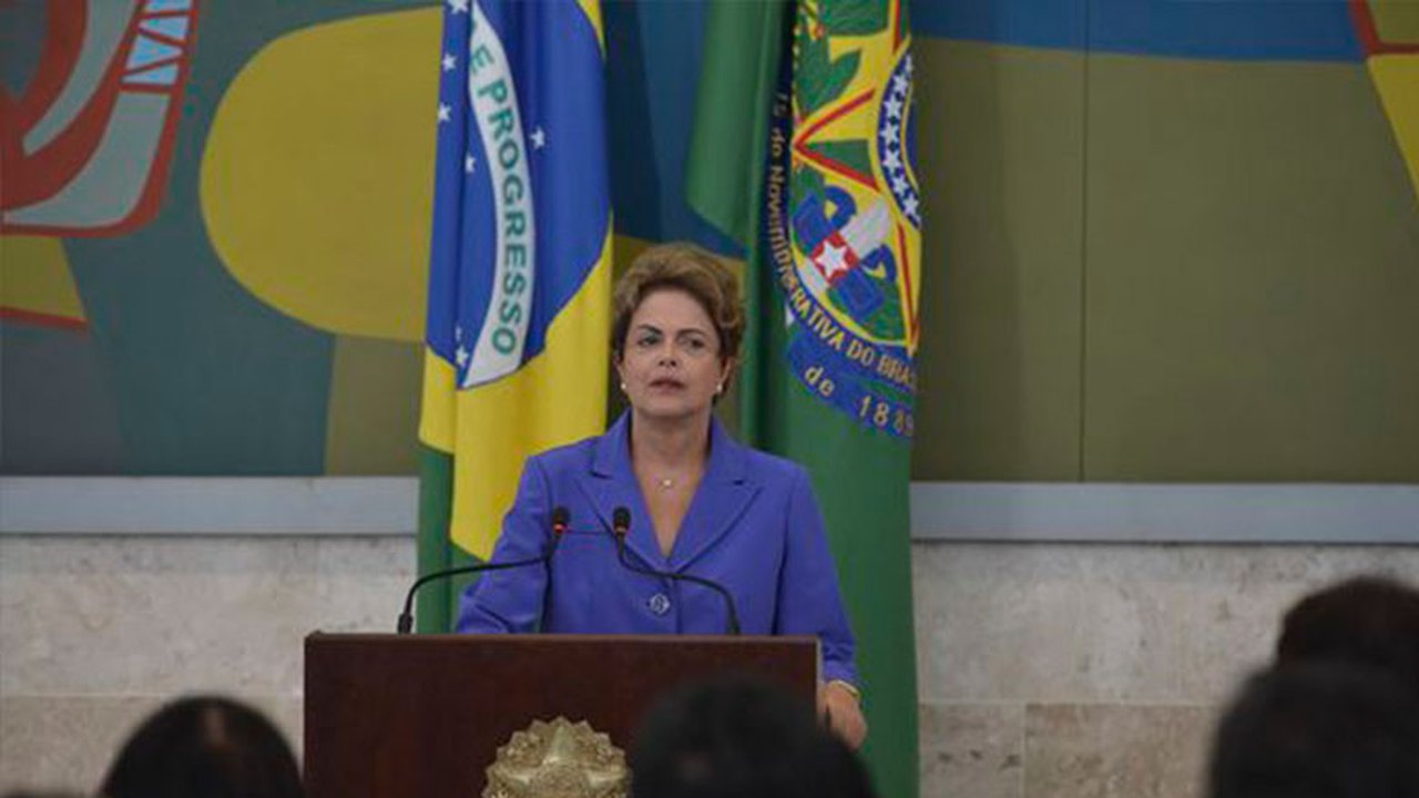 Dilma diz que Pronatec Jovem Aprendiz vai priorizar áreas mais violentas