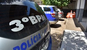 Filho é preso por agredir a mãe com puxões de cabelo e palavras de baixo calão em Sergipe / Foto: Foto: SSP/Divulgação