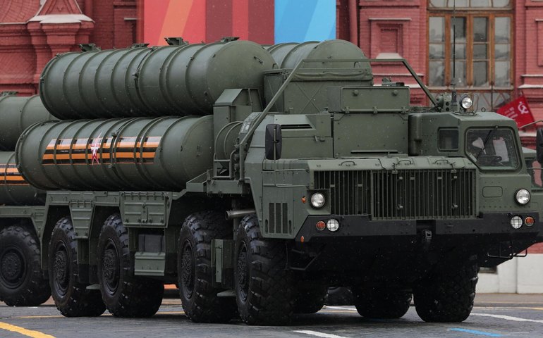 Parada da Vitória em Moscou prova que a Ucrânia vai enfrentar derrota, diz coronel dos EUA