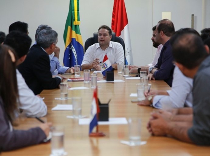 Governador se reúne com criadores de camarão alagoanos e garante incentivo