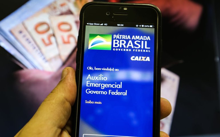 Trabalhadores nascidos em dezembro podem sacar auxílio emergencial
