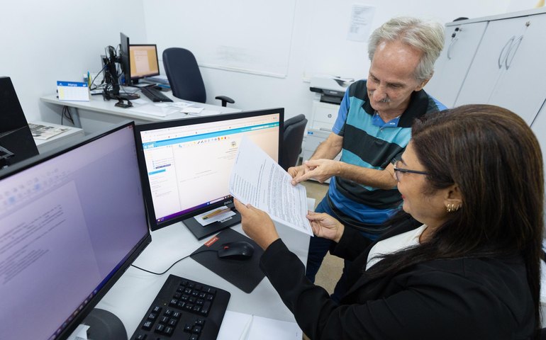 Avaliação de desempenho dos servidores administrativos da Educação começa segunda-feira