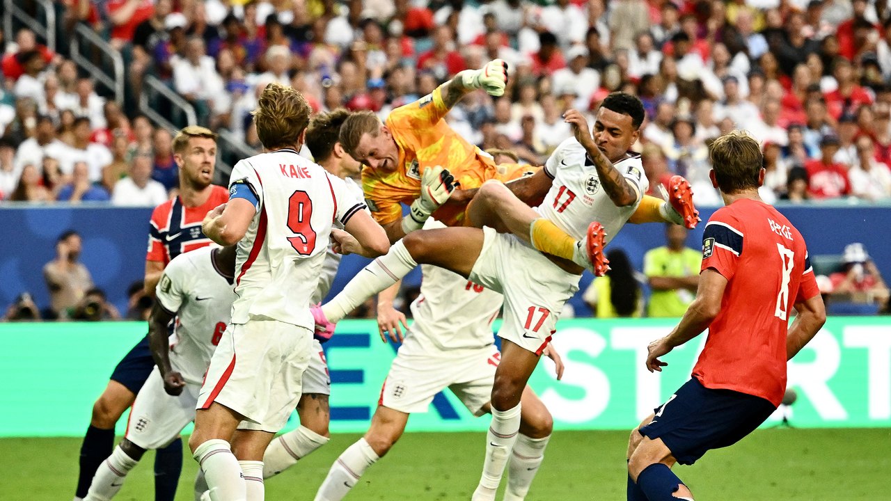 Inglaterra vence Noruega e garante vaga na semifinal