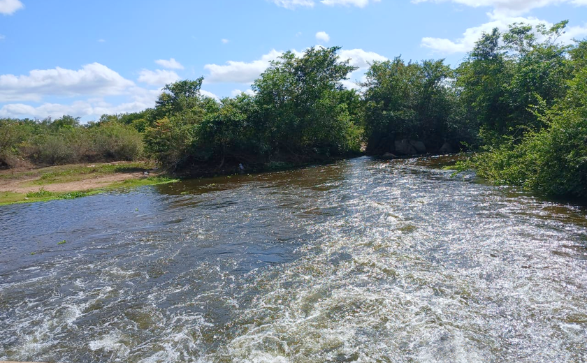 Águas do PISF passam pelo norte da Paraíba a caminho do semiárido potiguar