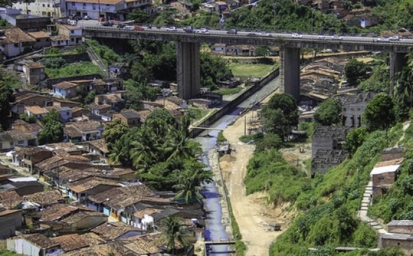 Adolescente de 15 anos é assassinado com sete tiros no rosto no Vale do Reginaldo