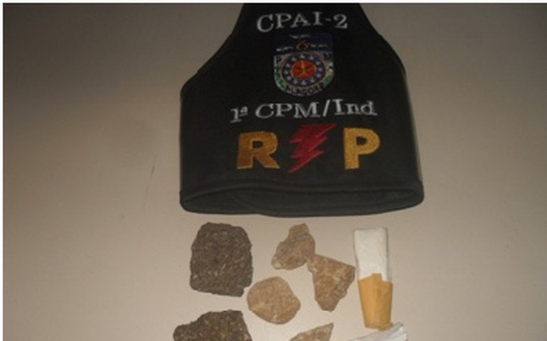 PM estoura boca de fumo em Anadia