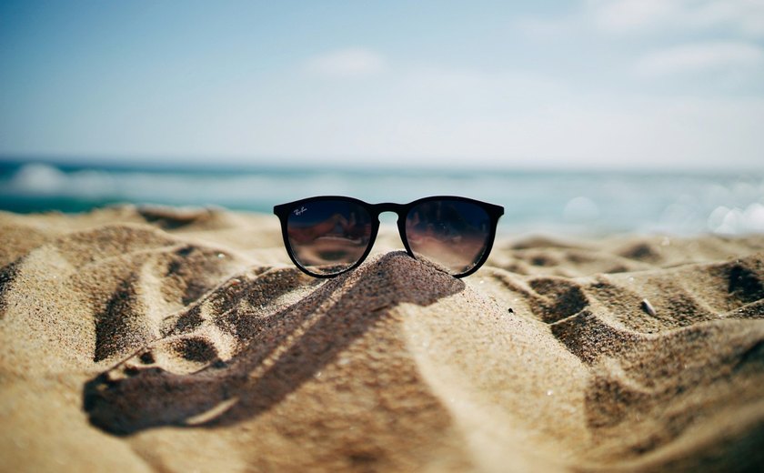 Exposição ao sol pode causar diversos danos à visão, alerta oftalmologista