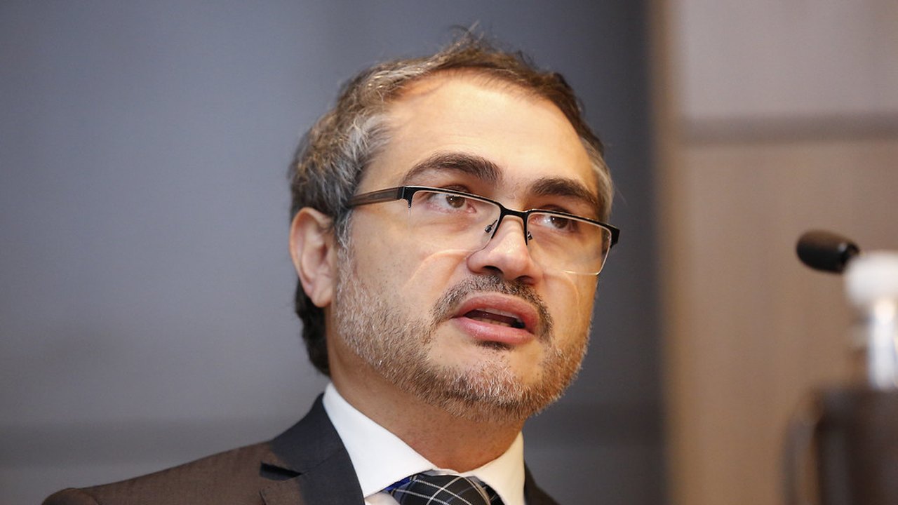 Isaac Sidney: Selic explica juros e spreads bancários; é uma consequência e não causa