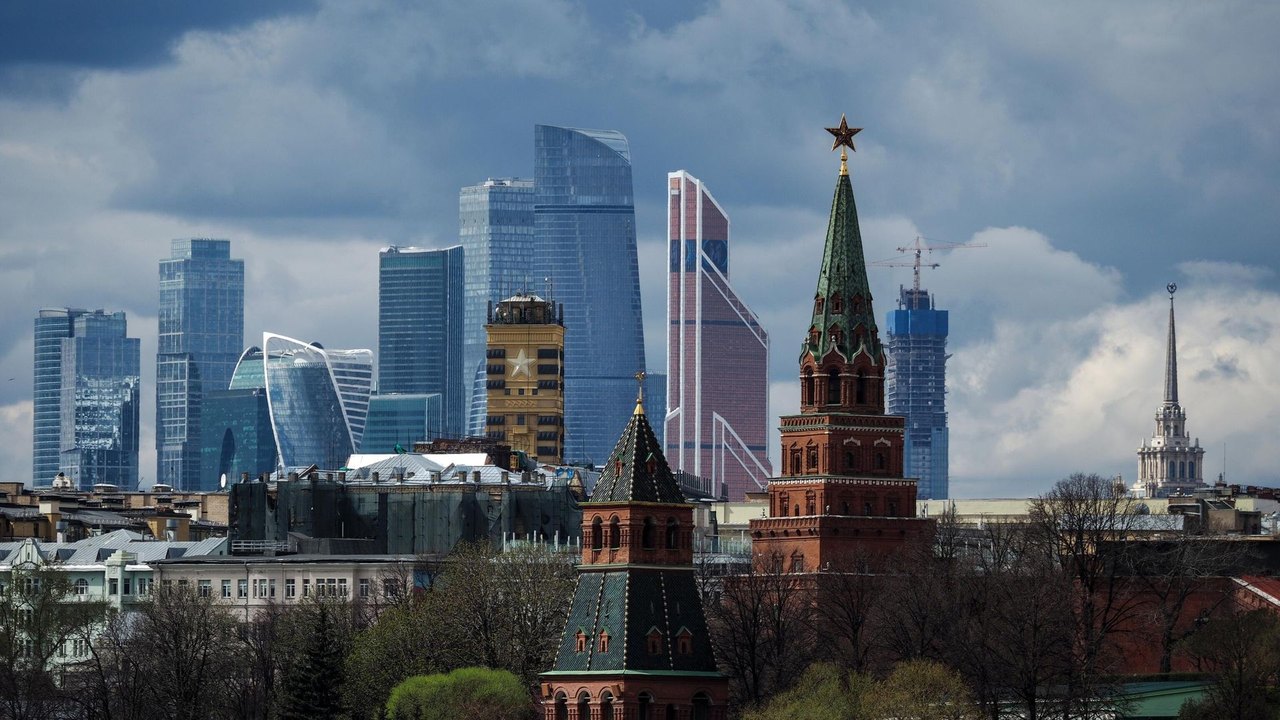 Apesar das sanções, a economia da Rússia se desenvolve com confiança, afirma deputado