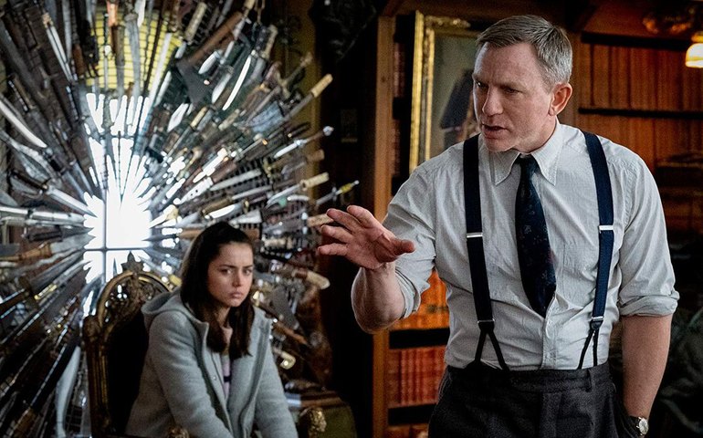 ‘Glass Onion’ diverte com mistério envolvendo bilionário