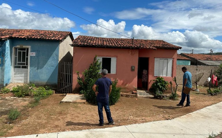 Seinfra vistoria conjuntos habitacionais no interior do estado