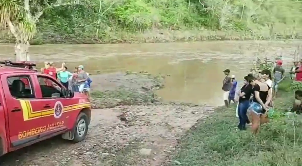 Idoso desaparece no Rio Sergipe em São Miguel do Aleixo; Corpo de Bombeiros e populares realizam buscas na localidade / Foto: Foto: Reprodução/Redes Sociais