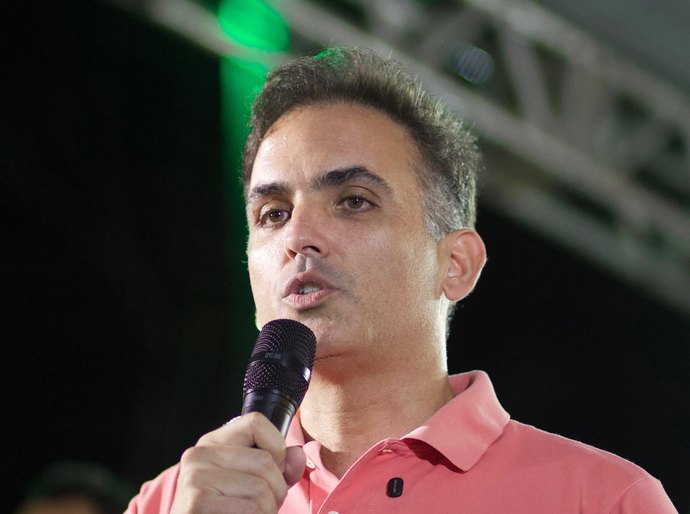 “Energia sozinha não resolve”: Renato defende indústria e mais empregos