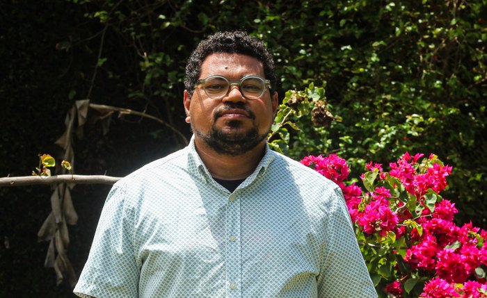 Jean Albuquerque lança audiolivro de “A ressaca do mar trincou meus ossos”