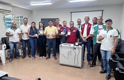 Palmeira dos Índios recebe coleiras de prevenção à leishmaniose