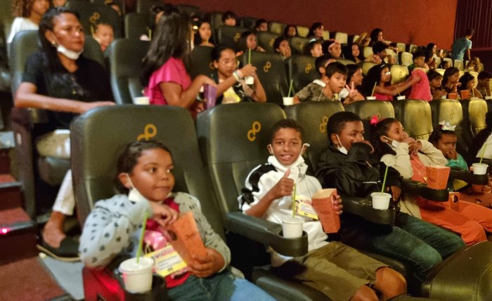 Crianças tiveram acesso ao cinema pela primeira vez