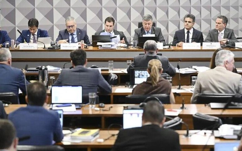 CPMI aprova quebra de sigilo bancário do filho do presidente Lula