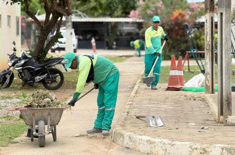 Prefeitura promove mutirão de limpeza no Vale do Reginaldo