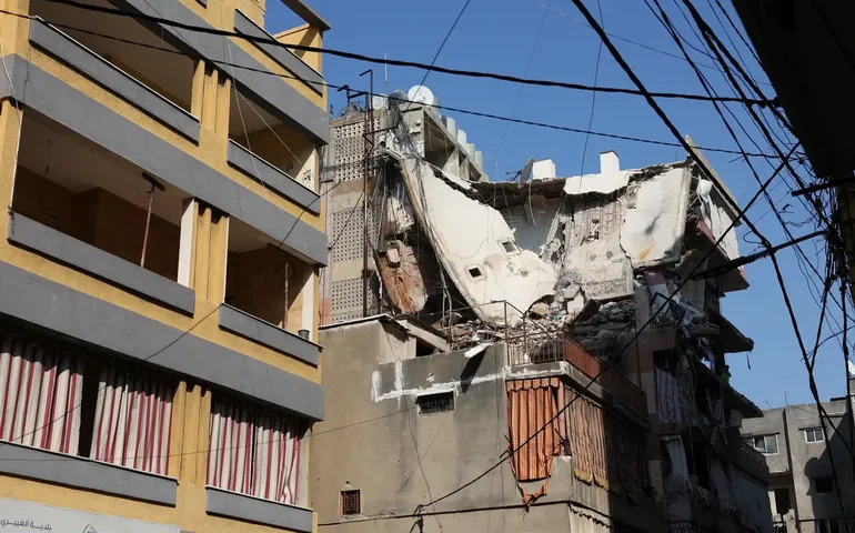 Hezbollah lança míssil contra a sede do Mossad em Tel-Aviv