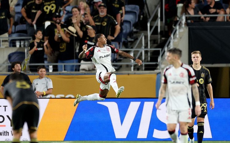 Flamengo fecha primeira fase do Mundial com empate com o Los Angeles