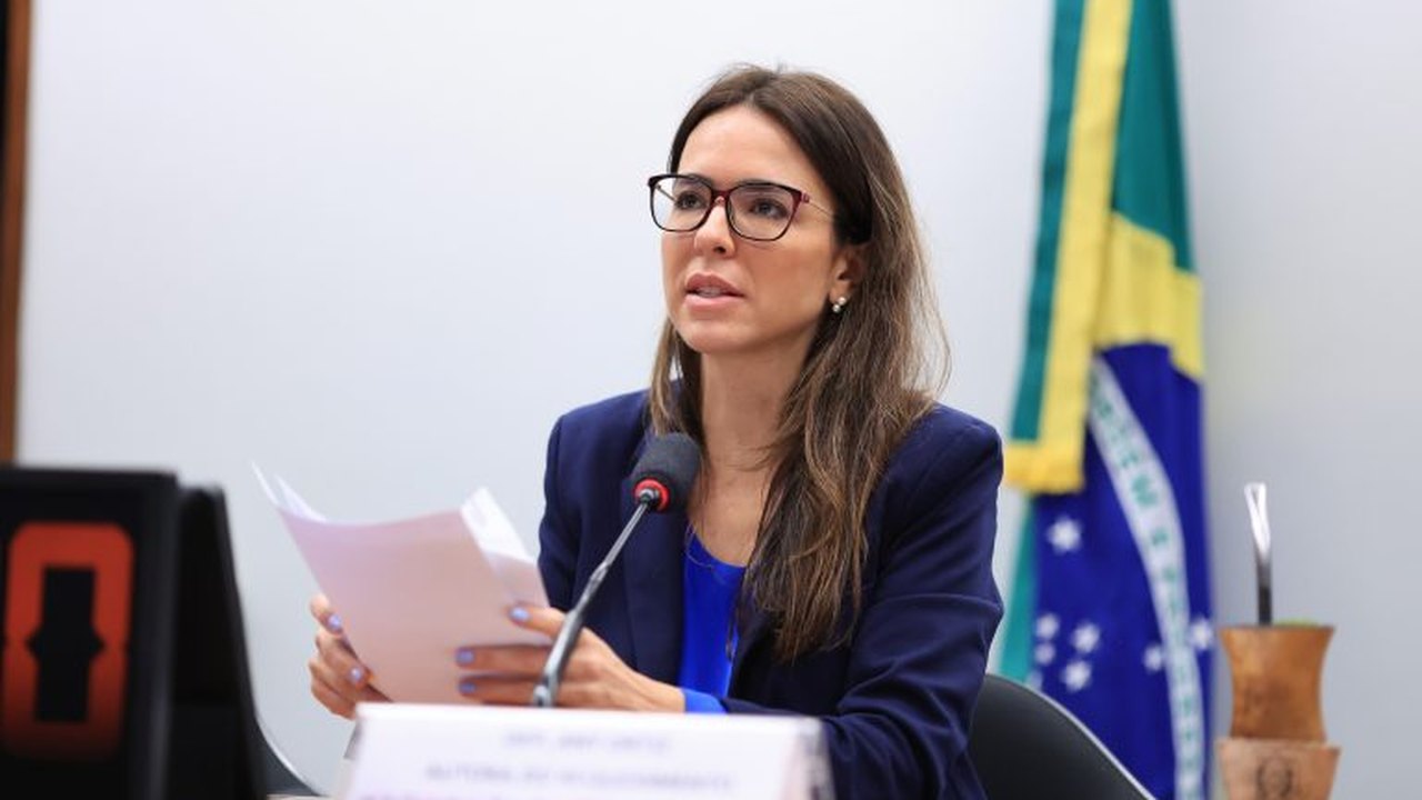 Regulamentação dos mercados digitais no Brasil precisa ser feita com cautela, afirmam especialistas estrangeiros