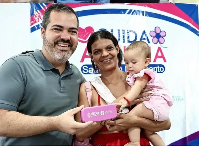 Nicollas dá continuidade ao ritmo de trabalho em Atalaia com entregas na agricultura, saúde e assistência social